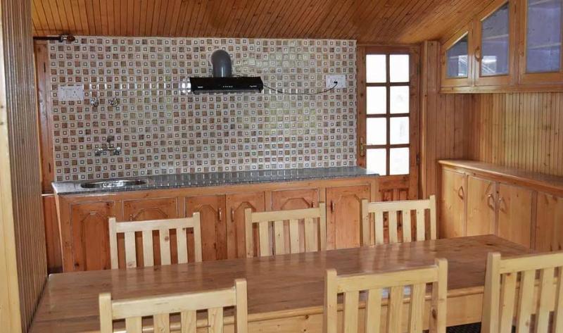 Hotel Manali Continental Экстерьер фото